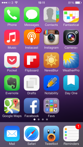 Home screen on the 5s on iOS 7